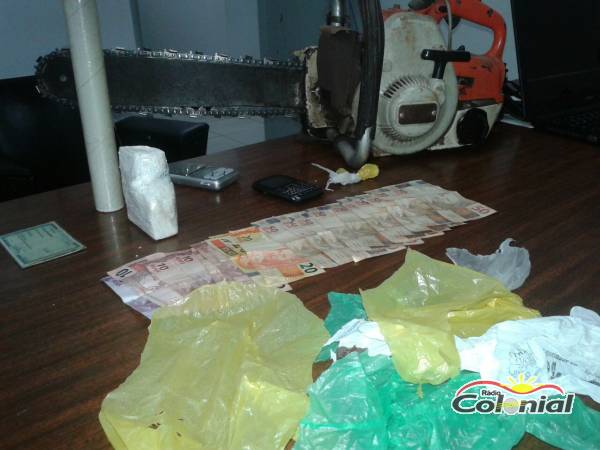Polícia Civil prende homem acusado por tráfico de drogas, em Três de Maio