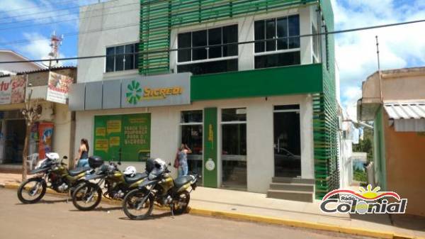 Bandidos assaltam banco e levam prefeito de refém em Ibirapuitã