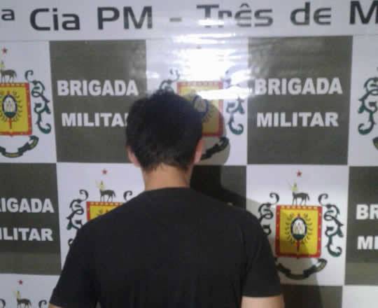Brigada Militar prende Jovem por tráfico de entorpecentes em Três de Maio