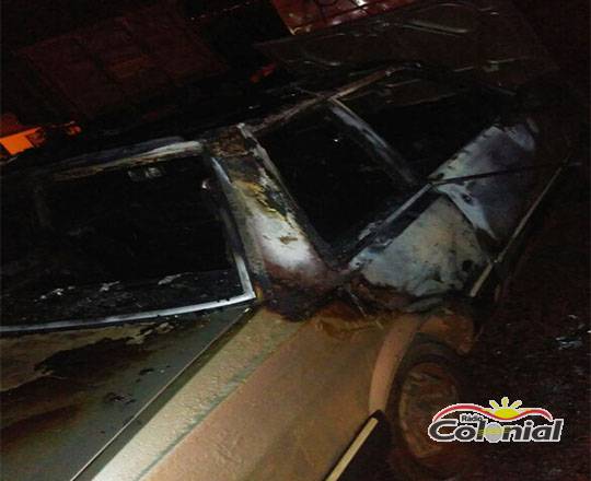 Veículo furtado foi incendiado em São Martinho