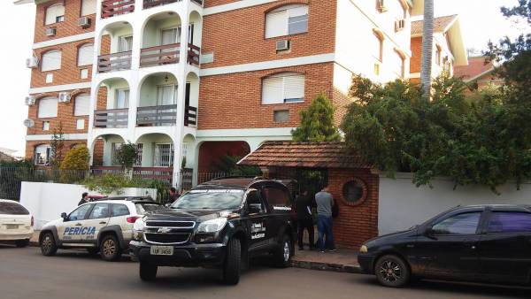 Dois corpos são localizados sem vida em apartamento no centro de Santo Ângelo 