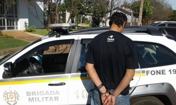 Brigada Militar prende foragido de justiça em Três de Maio