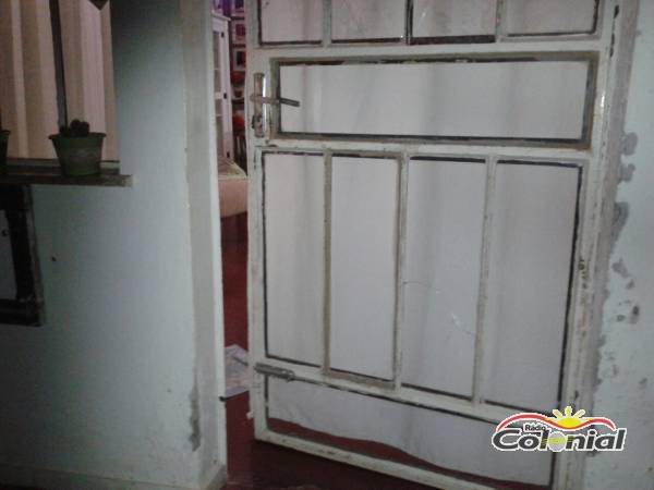 Apartamento é arrombado e joias são furtadas em Três de Maio