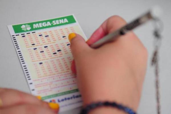 Concurso 1.944: Mega-Sena acumula e pode pagar R$ 23 milhões na quarta-feira