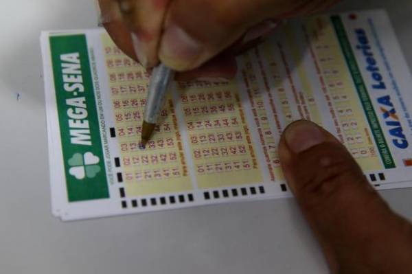 Ninguém acerta números, e prêmio da Mega-Sena vai a R$ 78 milhões
