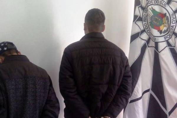 Dois homens são presos por tráfico de drogas em Santo Augusto