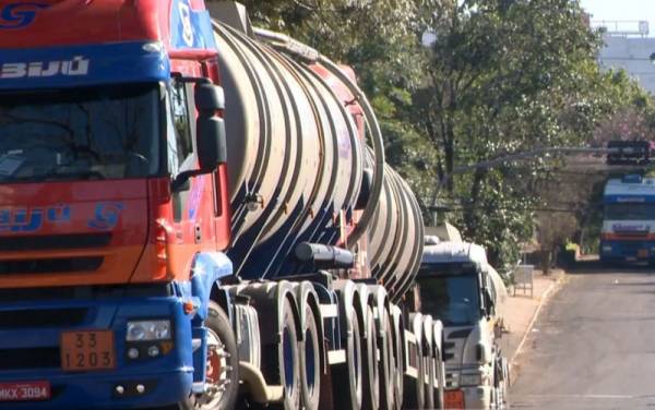 Caminhoneiros voltam a realizar manifestações em rodovias no Rio Grande do Sul