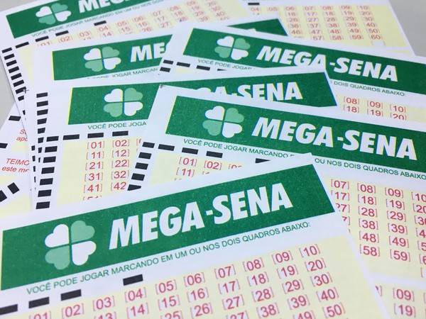 Mega-Sena, concurso 1.956: ninguém acerta as seis dezenas e prêmio vai a R$ 50 milhões