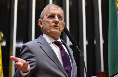 Perondi é um dos congressistas que mais gasta com consultoria