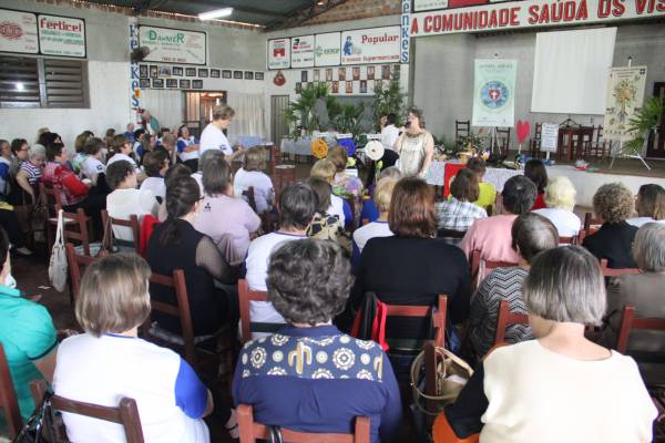 Secretaria da Mulher participa de Congresso da OASE