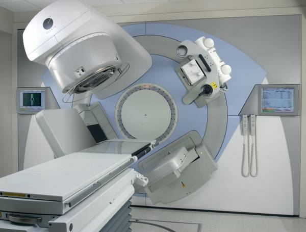 Obras da nova radioterapia no HCI estão em fase final 
