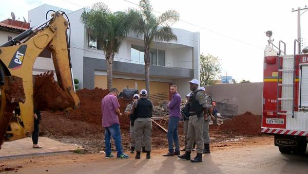 Trabalhador morre soterrado em obra em Passo Fundo