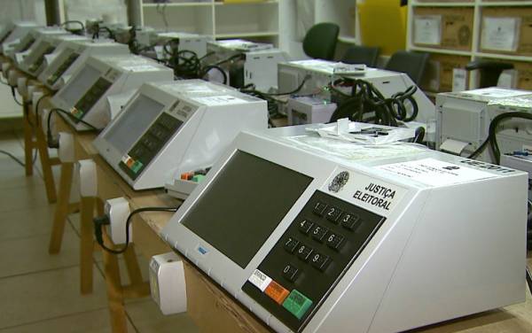 Mais de 20 mil eleitores devem escolher os novos prefeitos de Ivoti e Paraí neste domingo