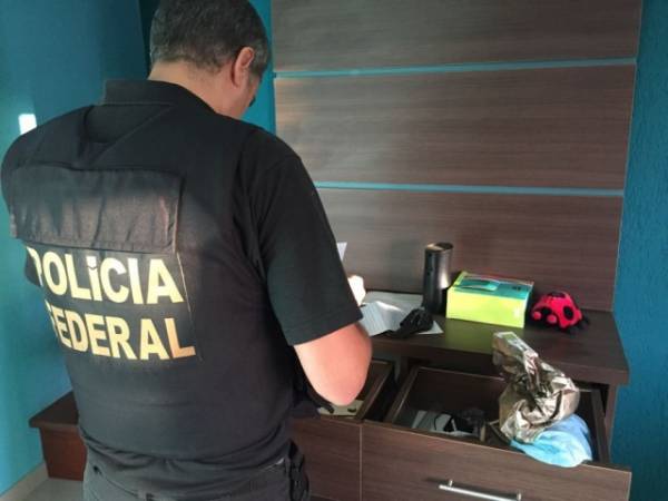 Golpistas da Região Metropolitana são presos em ação da Polícia Federal de Passo Fundo