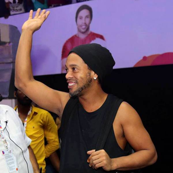 Ronaldinho Gaúcho vai concorrer ao Senado com o apoio de Bolsonaro