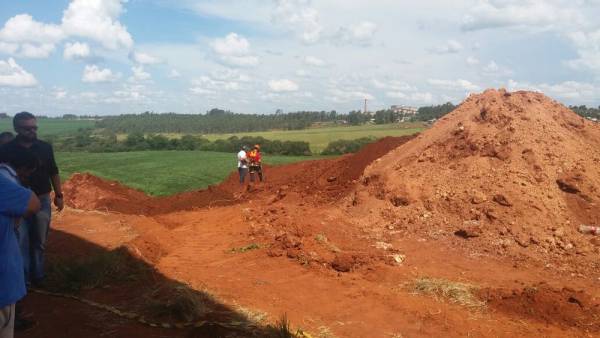 Desmoronamento de terra mata funcionários em obra de Tupanciretã