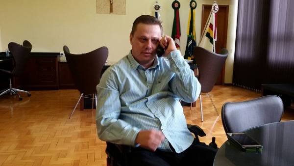 Flávio Pagel é o prefeito de Três de Maio por um dia