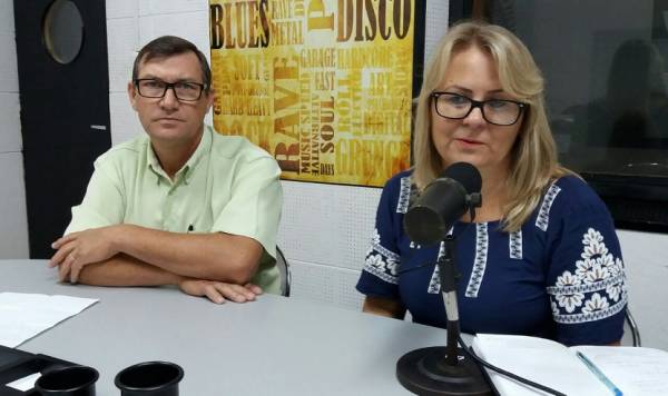 Secretária explica quais alunos têm direito ao transporte escolar 