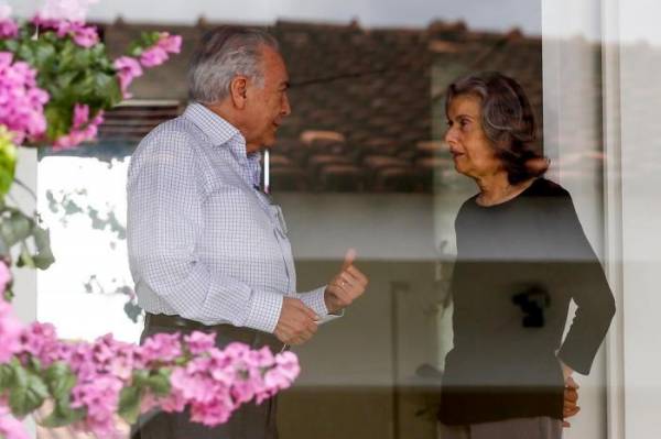 Investigações fecham cerco sobre Temer