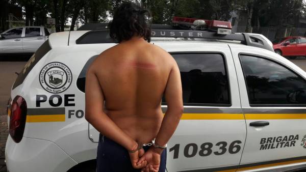 Homem perde o celular no local onde furtou uma moto e é preso pela Brigada Militar