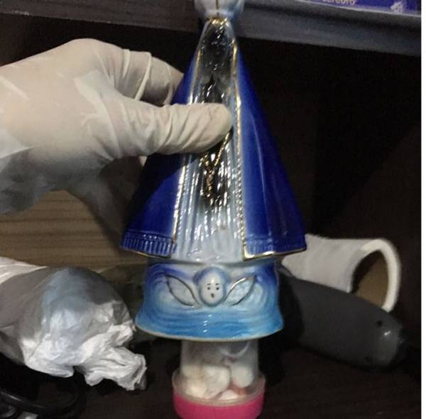 Buchas de cocaína são encontradas dentro de imagem de Nossa Senhora em Cruz Alta