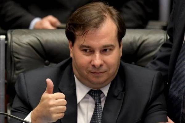 Presidente da Câmara dos Deputados defende fim da Cide para baratear combustíveis