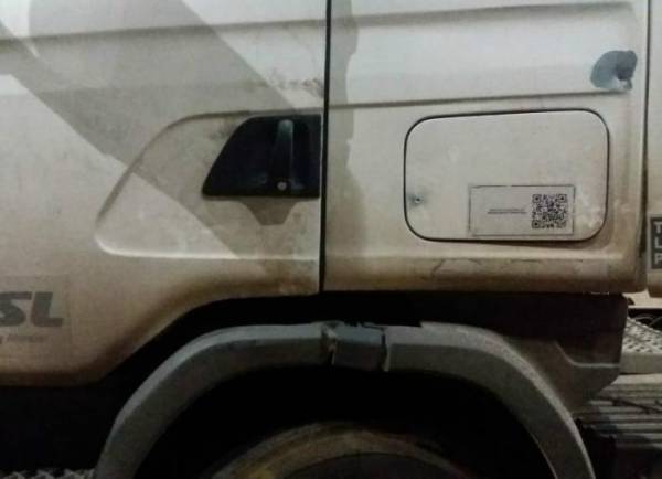 Caminhão é atingido por tiros ao passar por protesto em Itaqui, diz PRF