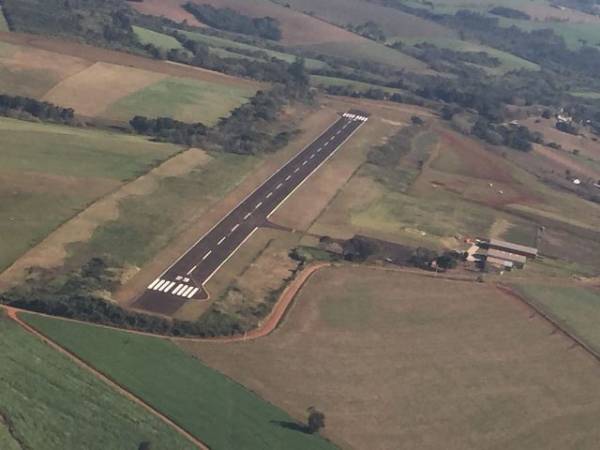 Aeroporto de Santa Rosa iniciará estudos para ampliação e adequação da infraestrutura