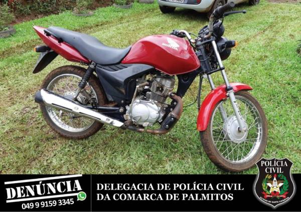 Motocicleta furtada é recuperada após ser anunciada a venda na internet 