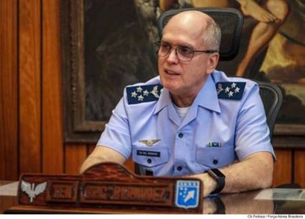 Santo-angelense Antonio Carlos Moretti Bermudez é indicado para assumir o Comando da Aeronáutica