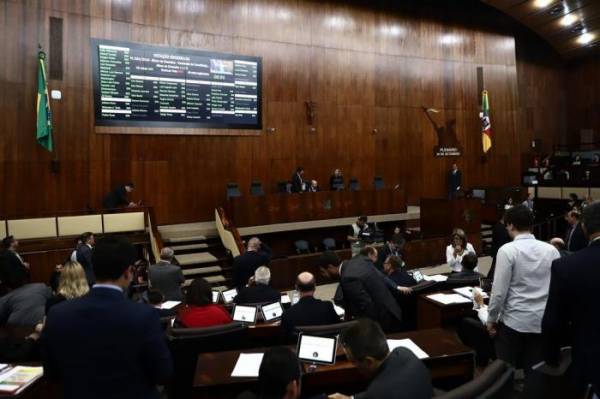 Assembleia aprova prorrogação de alíquotas elevadas de ICMS por dois anos 