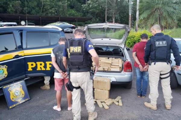 Em quatro dias, PRF apreende mais de 380 quilos de maconha na BR-386