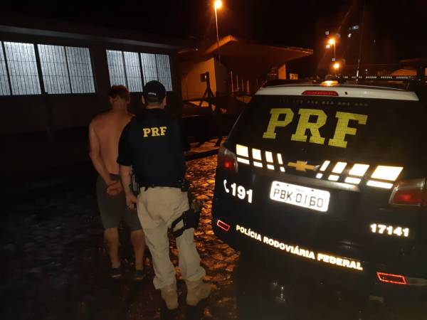PRF prende condutor embriagado em Seberi