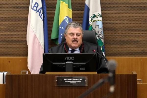 Desembargador que concedeu liberdade a Temer ficou sete anos afastado do cargo por investigação
