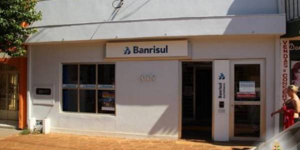 Criminosos tentam assaltar agência do Banrisul de São Nicolau