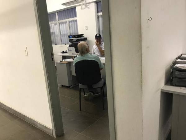 Idoso põe fogo em casa usada por usuários de drogas e é preso em flagrante no RS