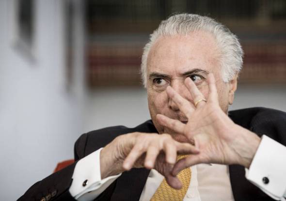 Michel Temer se entrega à Polícia Federal em São Paulo após nova ordem de prisão