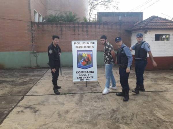 Homem apontado como autor de assalto que matou pai e filho em Estância Velha é preso na Argentina