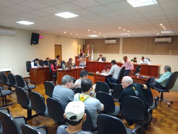 Sessões da Câmara de Vereadores não serão mais transmitidas pela Colonial