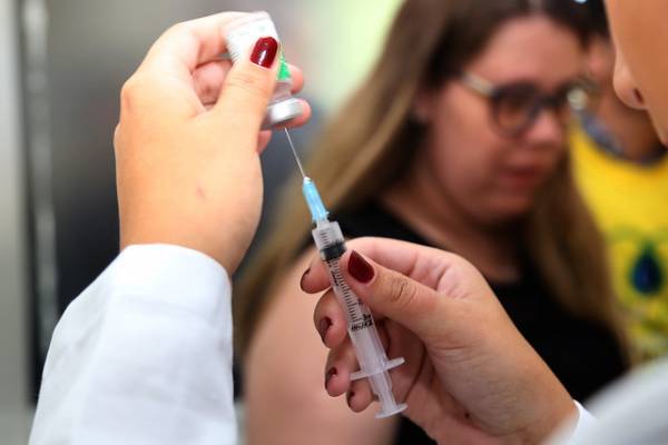 Vacinação contra a gripe é aberta para toda a população 