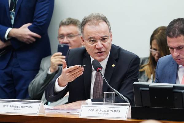 Relator da reforma da Previdência sugere nova regra de transição