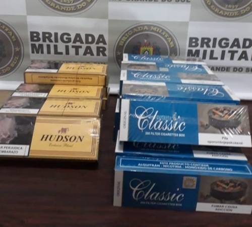 Brigada Militar apreende cigarros contrabandeados no interior de Crissiumal
