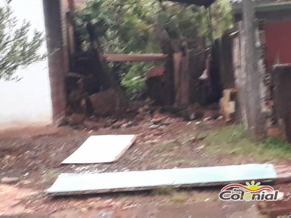 Bombeiros controlam princípio de incêndio no Bairro Oriental