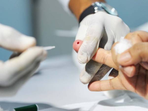 Rotary vai fazer testes rápidos para detecção de hepatite C