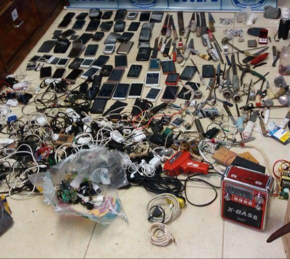 Presídio de Cruz Alta desencadeia operação com grande apreensão de ilícitos