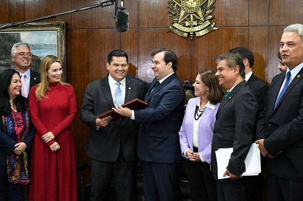 Reforma da Previdência chega ao Senado