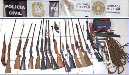 Apreensão de armas e prisões em ação da PC e BM em Roque Gonzales e Porto Xavier