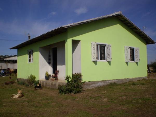 Quinhentas casas de agricultores familiares não devem ser mais construídas