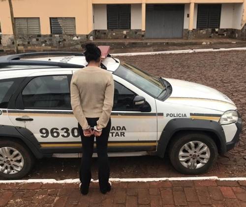  Brigada Militar e Polícia Civil prendem procurada da justiça em Campo Novo