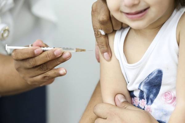 Coordenadora da Vigilância Epidemiológica explica quem deve se vacinar contra o sarampo